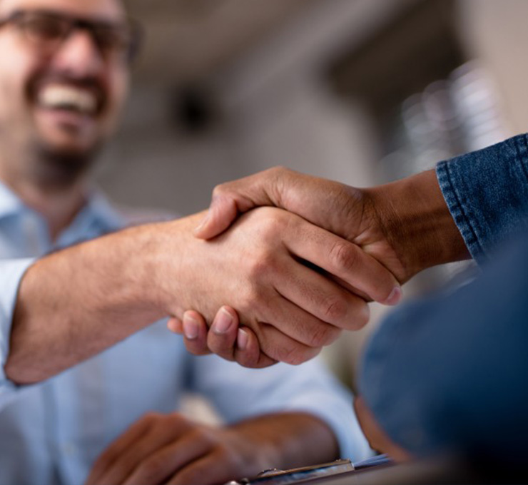 Σχετικά με εμάς